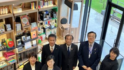 敦賀市の公営書店「ちえなみき」を訪問！